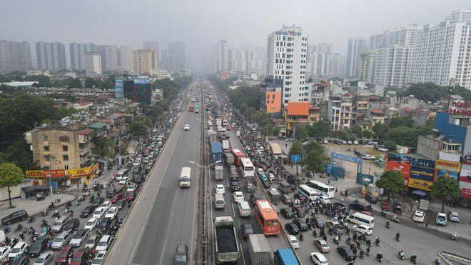 Về cuối năm, tình hình ùn tắc giao thông trên địa bàn Thủ đô diễn biến phức tạp hơn