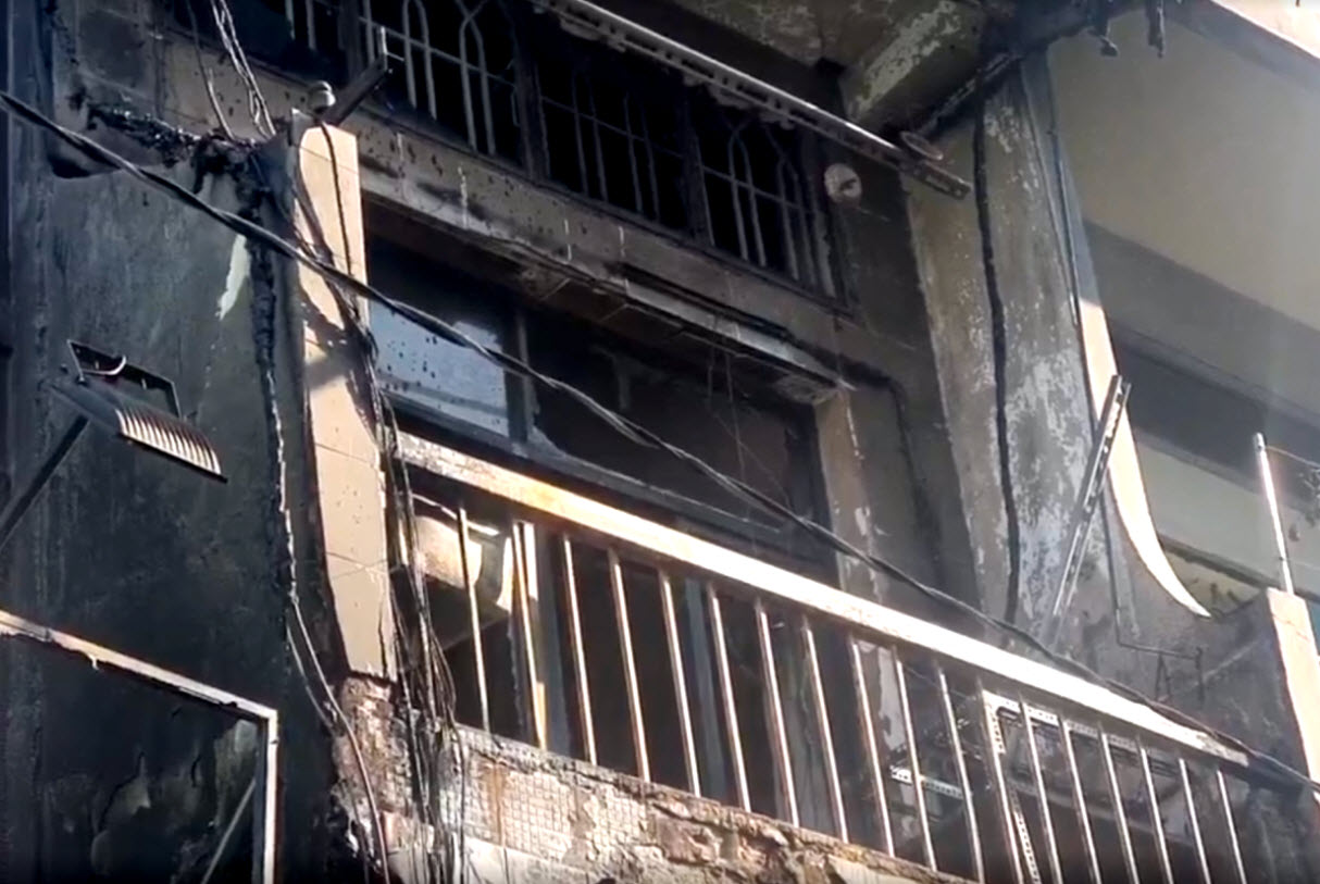 6 người may mắn thoát nạn an toàn khỏi căn nhà cháy